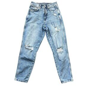 Arizona Highest-Rise‎ Curvy Mom Jeans JUNIORS Size 9 Distressed Light Wash Denim